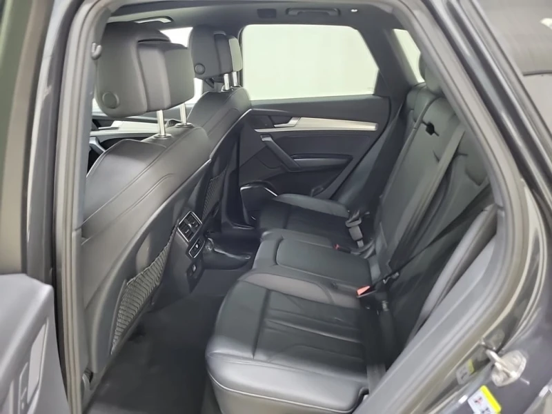 Audi Q5 * PROGRESSIV /КАМЕРА/KEYLESS/ПОДГРЕВИ, снимка 13 - Автомобили и джипове - 53454410