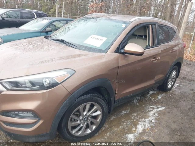 Hyundai Tucson, снимка 5 - Автомобили и джипове - 48690336