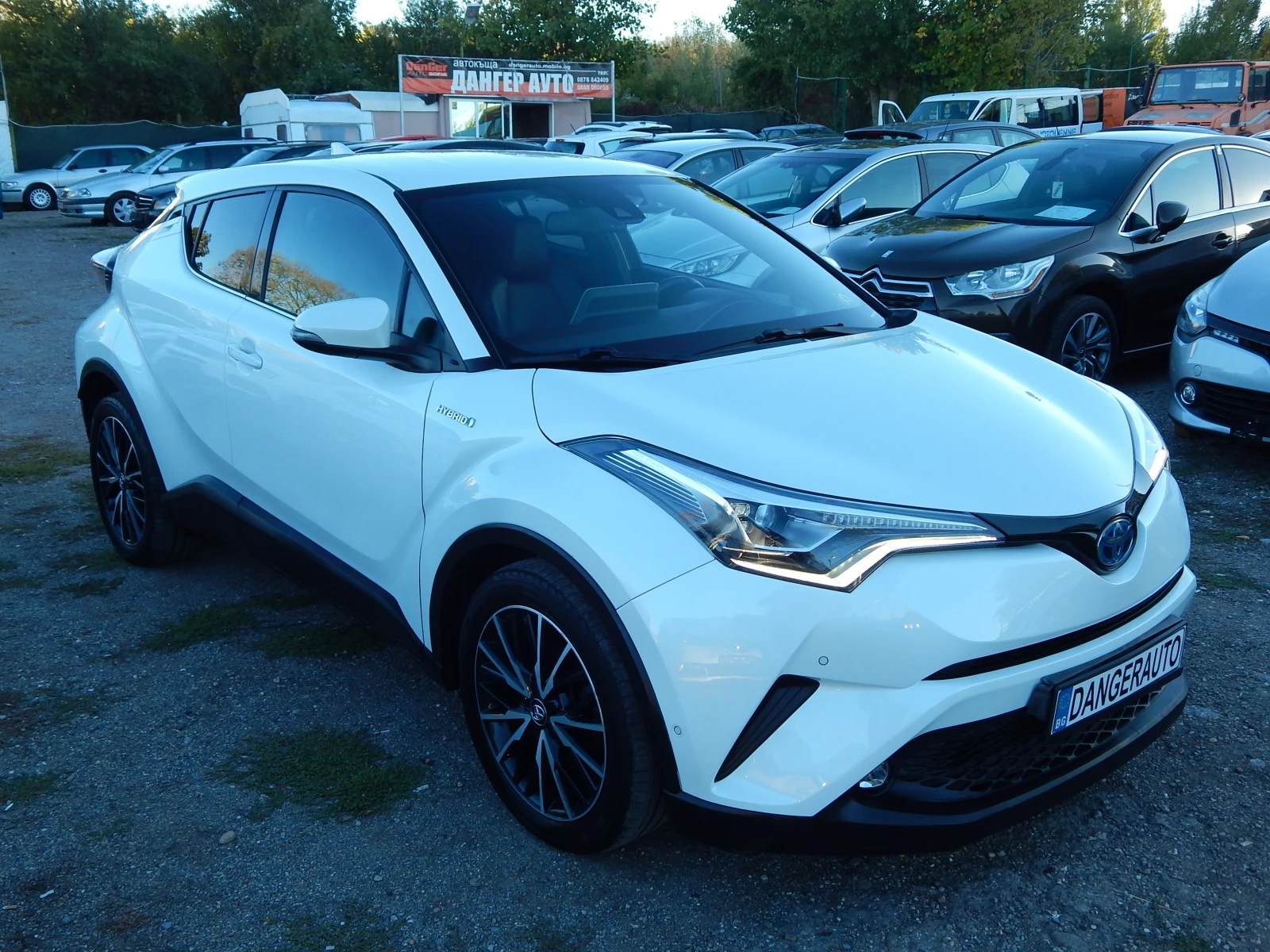 Toyota C-HR 1.8-HYBRID* TOП* FULL*  - изображение 3