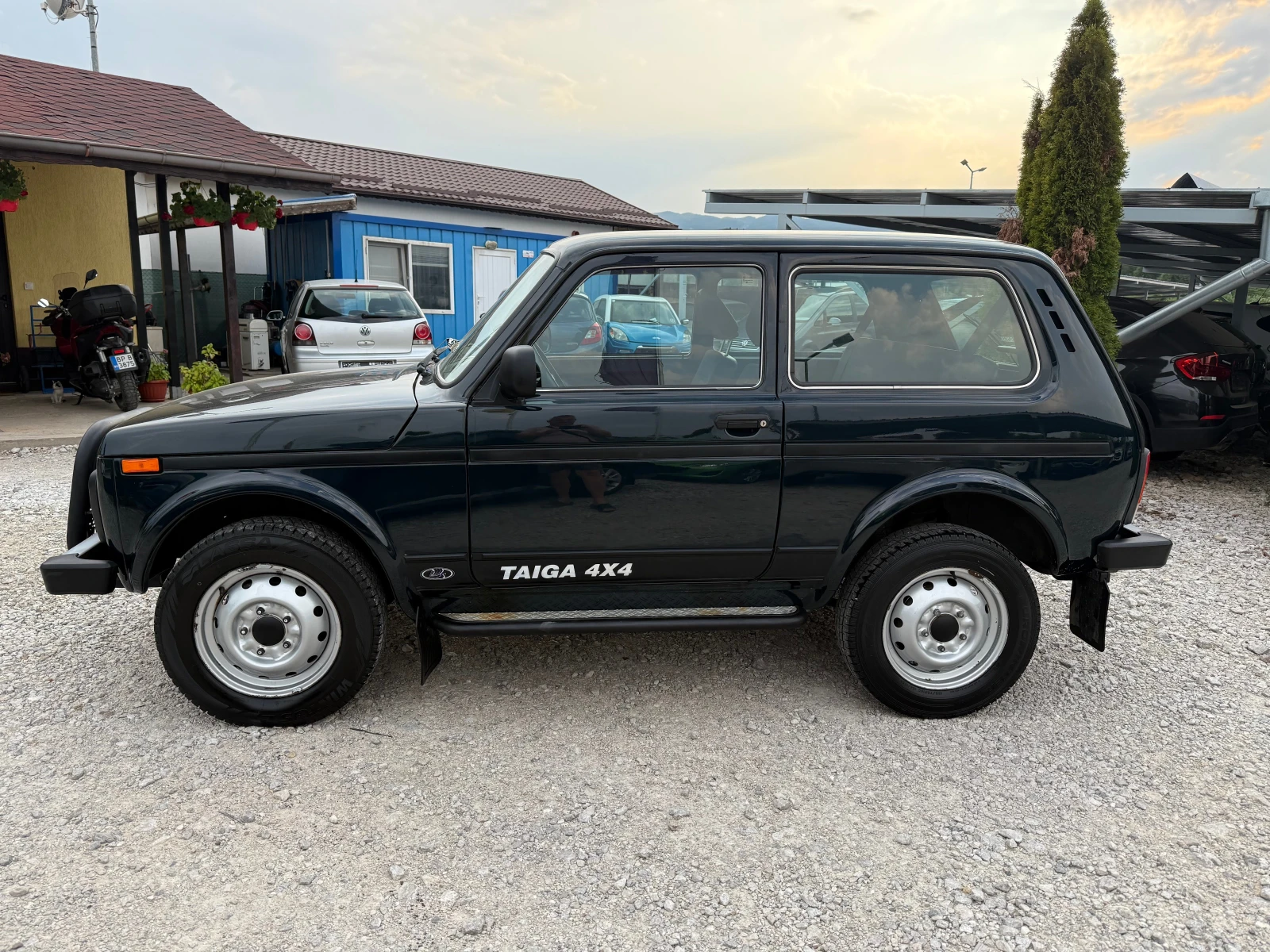 Lada Niva 1, 7 НОВ ВНОС !! РЕАЛНИ 60000 км. - изображение 2