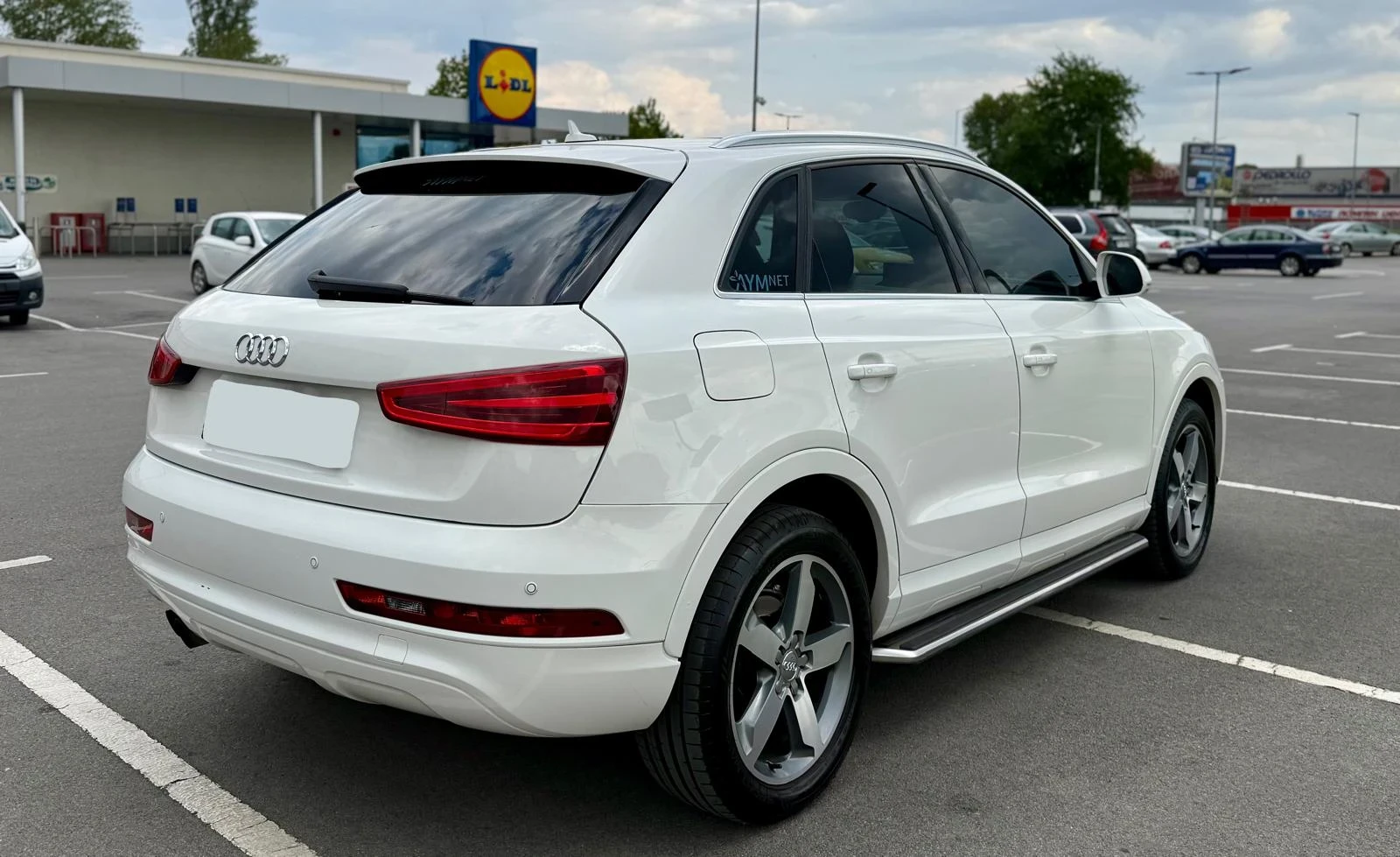 Audi Q3 2.0i - изображение 4
