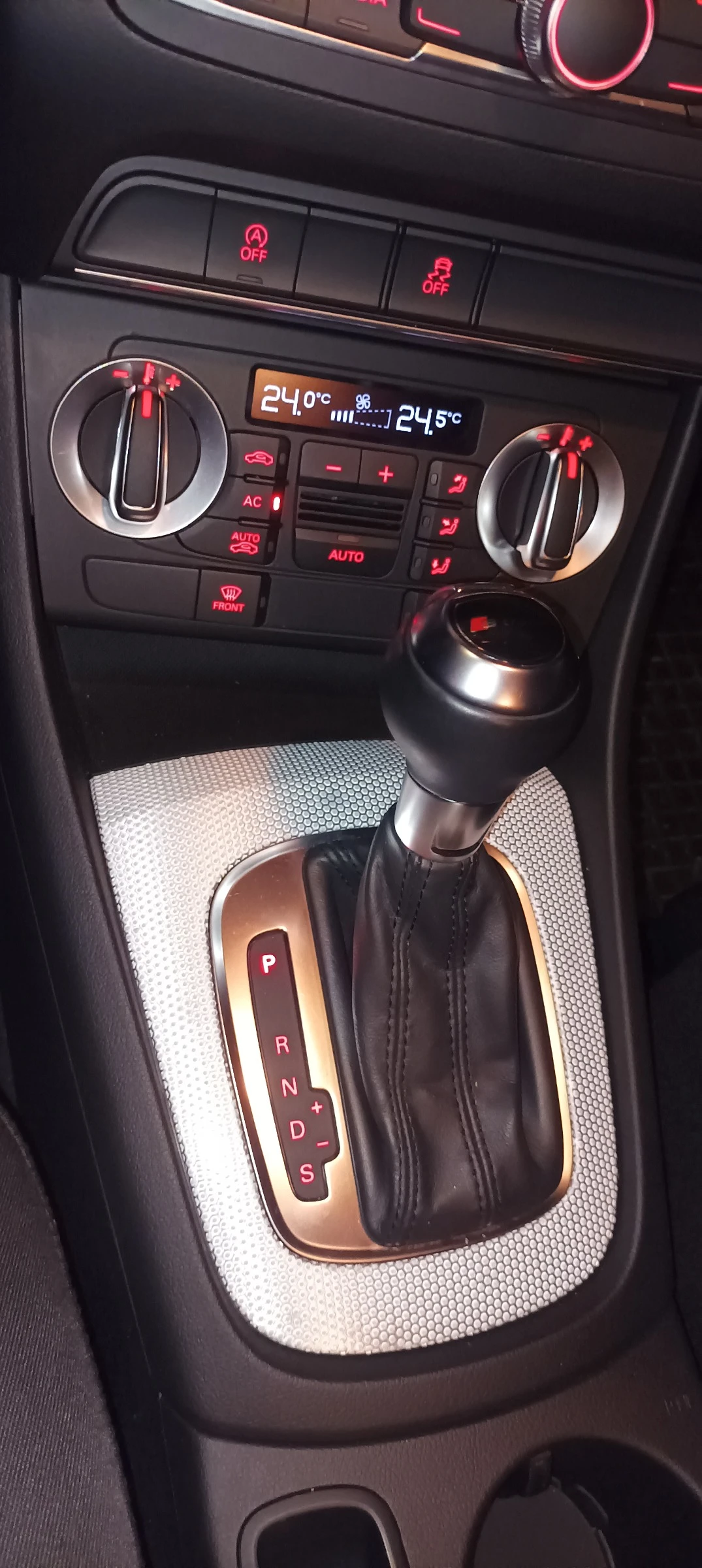 Audi Q3  - изображение 3