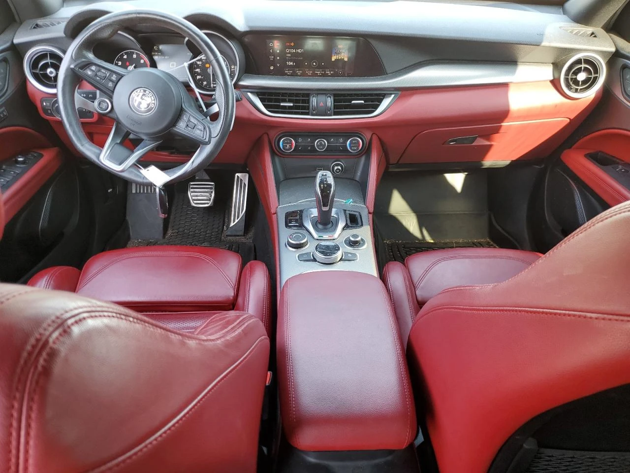 Alfa Romeo Stelvio * TI* AWD*  - изображение 9