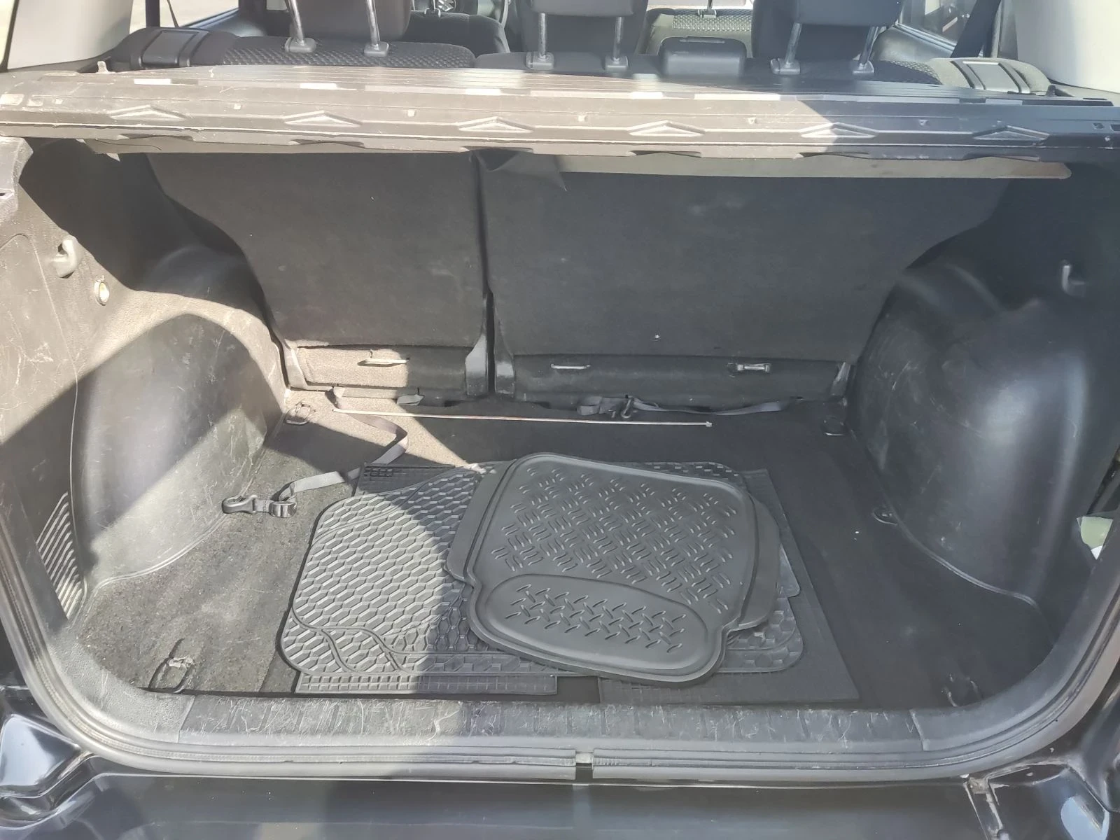 Suzuki Grand vitara, снимка 13 - Автомобили и джипове - 53778621