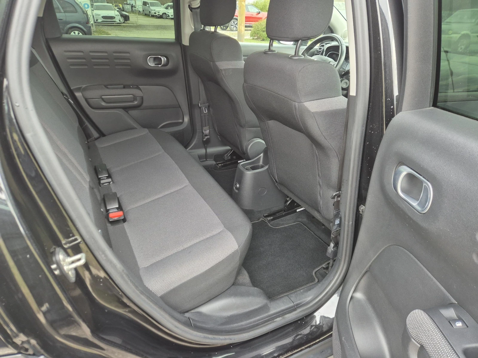 Citroen C3 Aircross 1.6Hdi, снимка 12 - Автомобили и джипове - 53973871