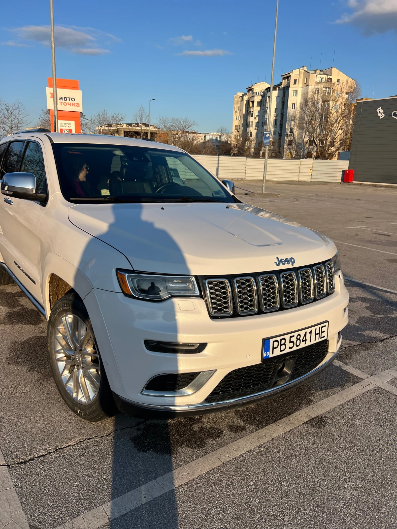 Jeep Grand cherokee SUMMIT 3.6, снимка 2 - Автомобили и джипове - 53980208