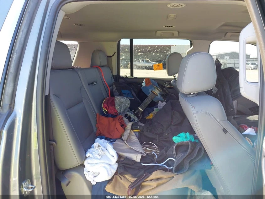 Chevrolet Suburban 5.3L V-8 DI, VVT, 355HP 4X4 Drive | Mobile.bg � ����������� 8