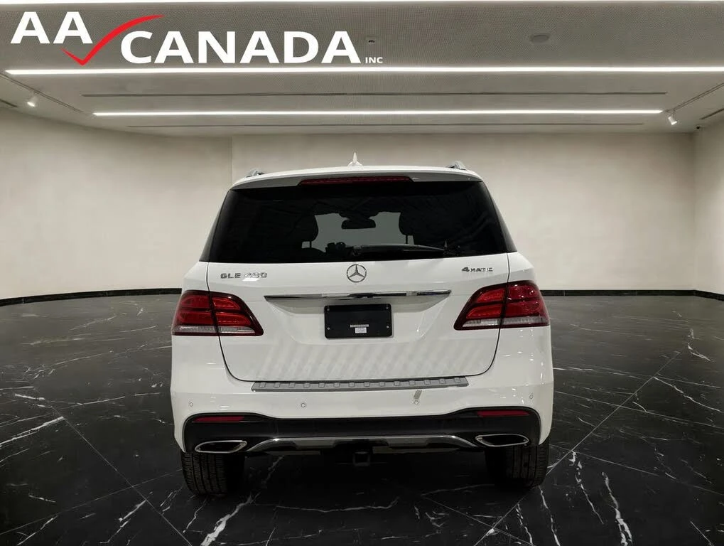 Mercedes-Benz GLE 400 4MATIC* 360* PANO* ФИКСИРАНА ЦЕНА* , снимка 4 - Автомобили и джипове - 54932395