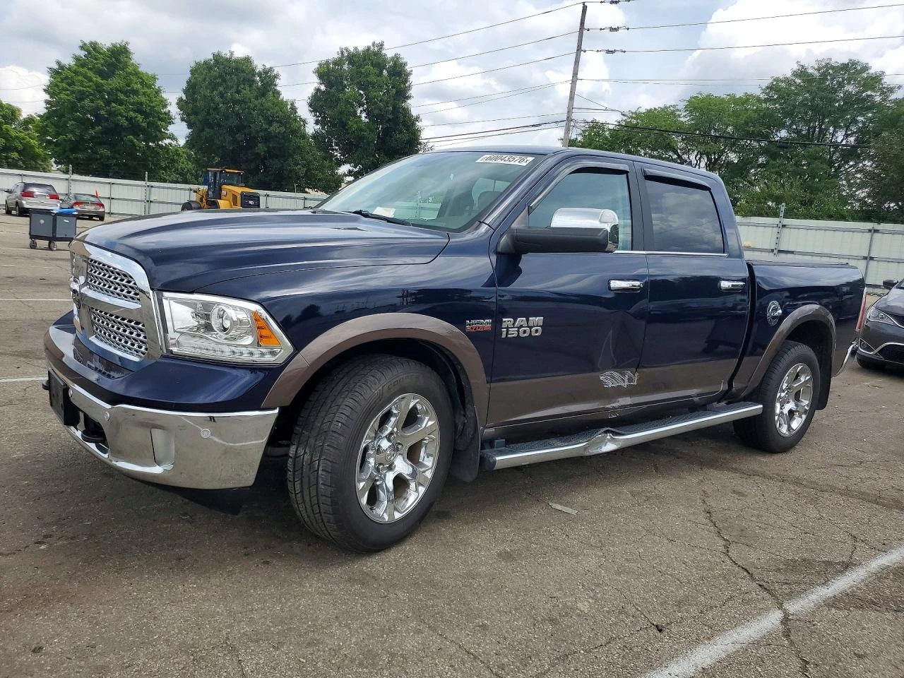Dodge RAM 1500 LARAMIE | DOUBLE CAB | 5.7, снимка 2 - Автомобили и джипове - 55228689
