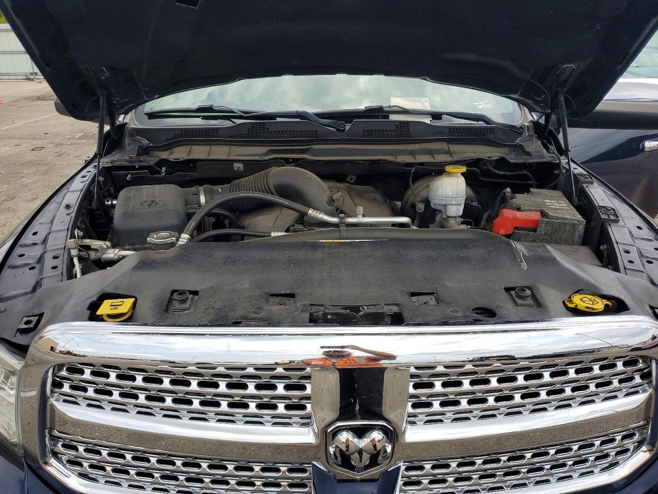 Dodge RAM 1500 LARAMIE | DOUBLE CAB | 5.7, снимка 11 - Автомобили и джипове - 55228689
