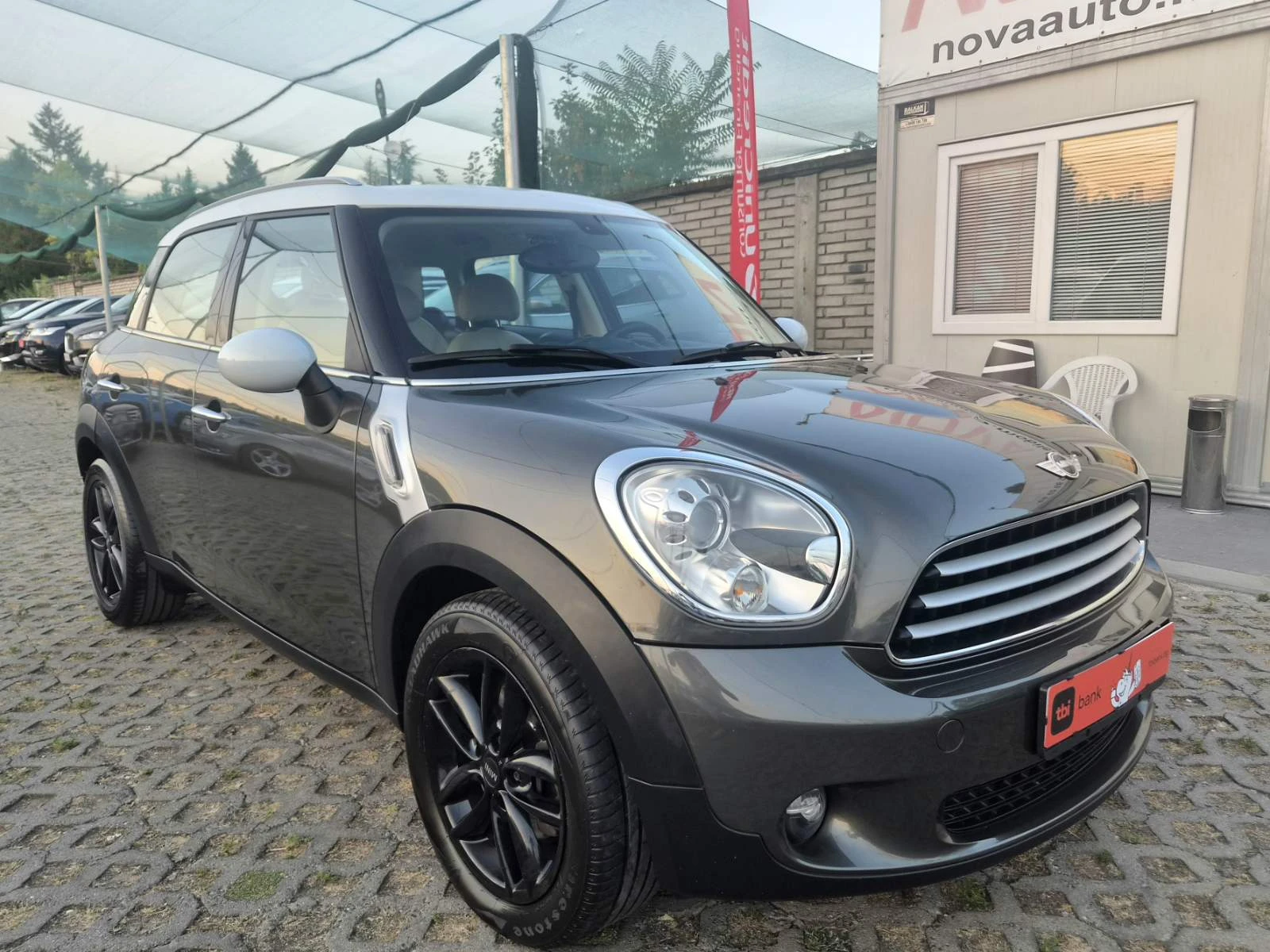 Mini Countryman 1.6i-AUTOMATIC-NAVI, снимка 5 - Автомобили и джипове - 55772393