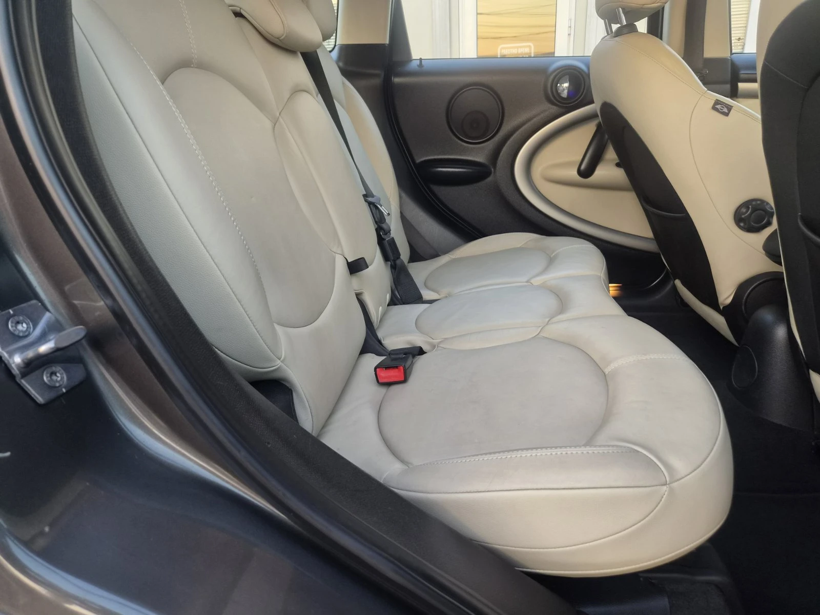 Mini Countryman 1.6i-AUTOMATIC-NAVI, снимка 13 - Автомобили и джипове - 55772393