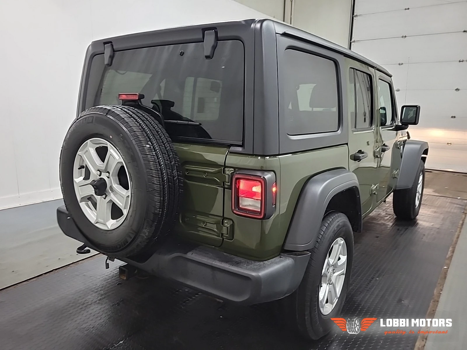 Jeep Wrangler, снимка 3 - Автомобили и джипове - 55992790