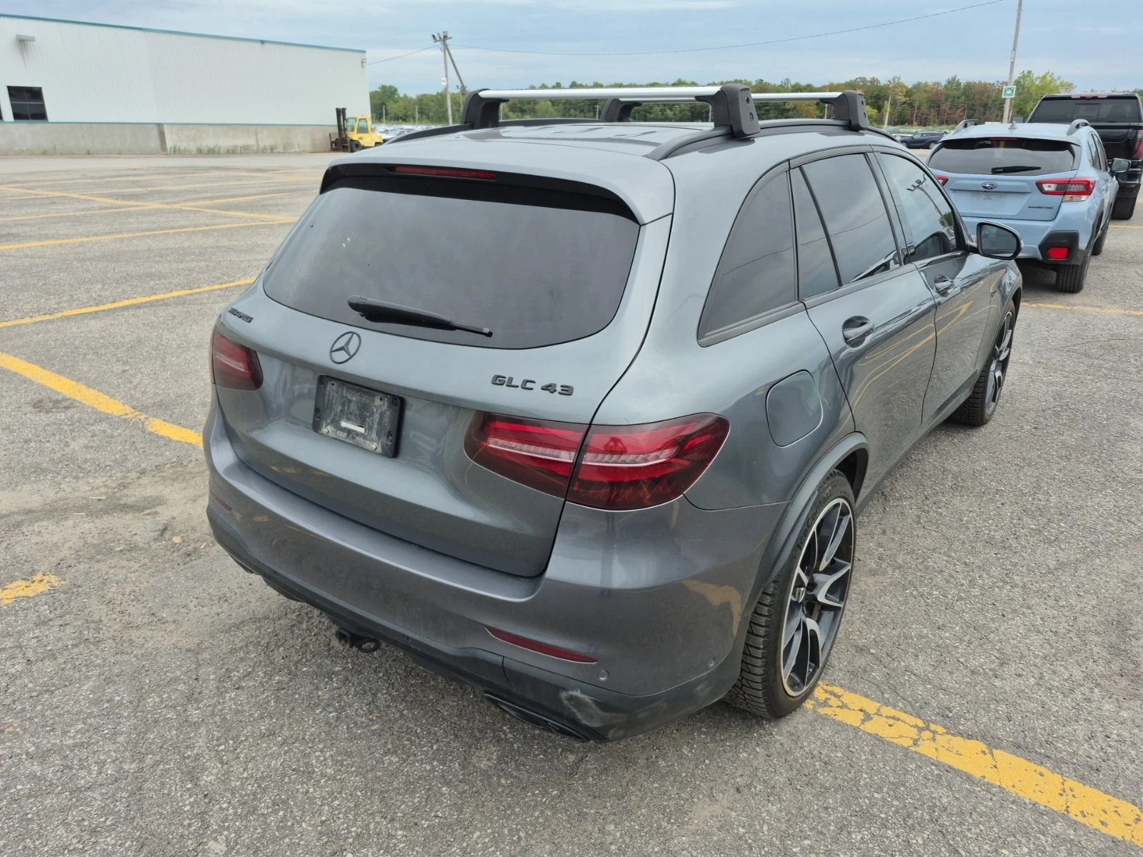 Mercedes-Benz GLC 43 AMG CARFAХ/360 КАМ/ПОДГРЕВ/ПАМЕТ/ПАНОРАМА, снимка 3 - Автомобили и джипове - 56122844