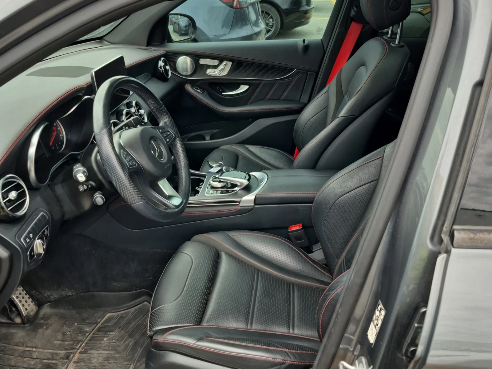 Mercedes-Benz GLC 43 AMG CARFAХ/360 КАМ/ПОДГРЕВ/ПАМЕТ/ПАНОРАМА, снимка 5 - Автомобили и джипове - 56122844