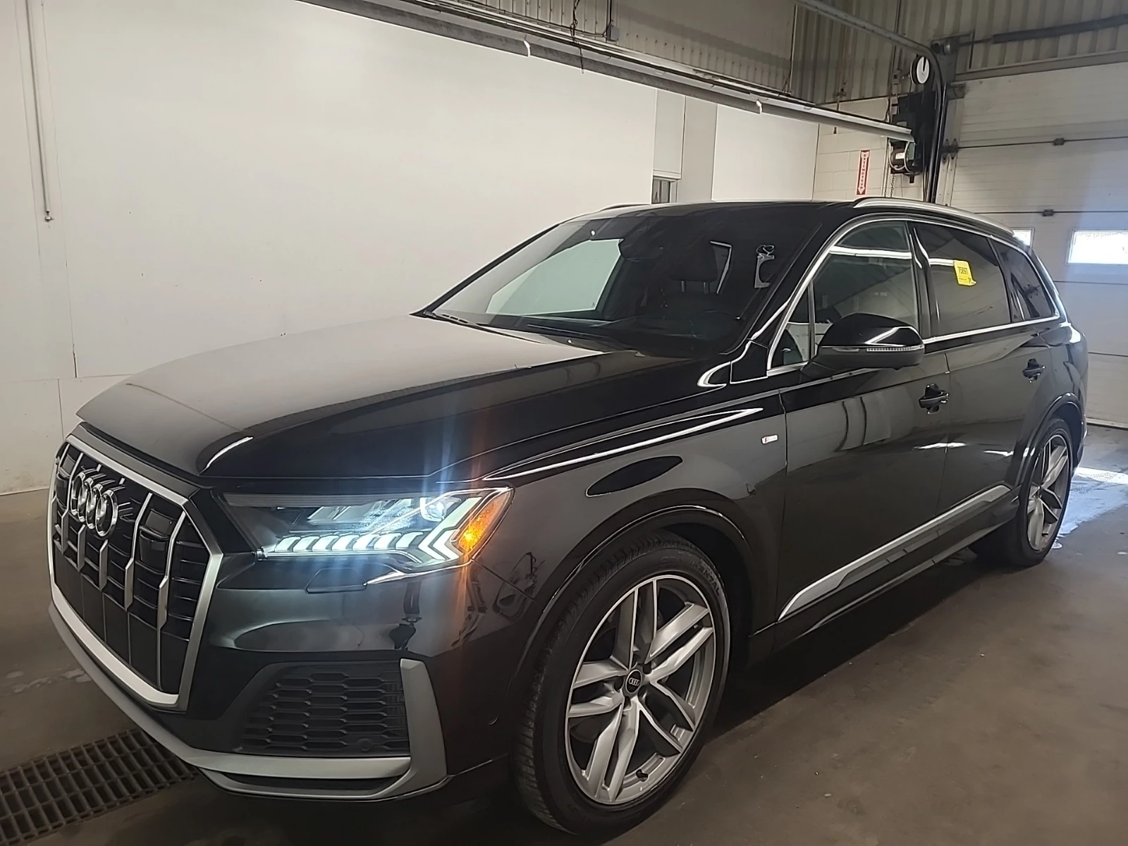 Audi Q7 Technik 55 TFSI quattro | HUD | 7 места
