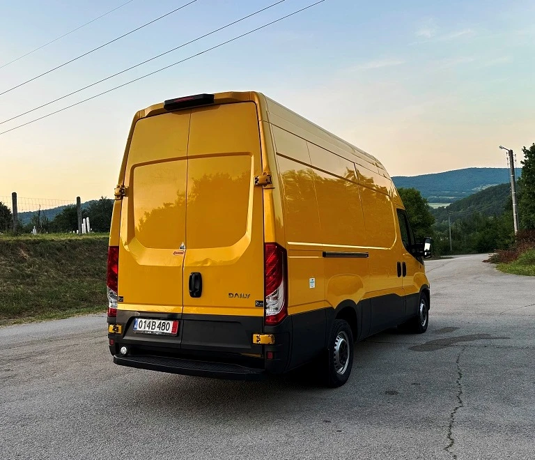 Iveco 35S18 3.0L* HI-MATIC* КЛИМА* CР.БАЗА с НАДСТРОЙКА, снимка 6 - Бусове и автобуси - 49716134