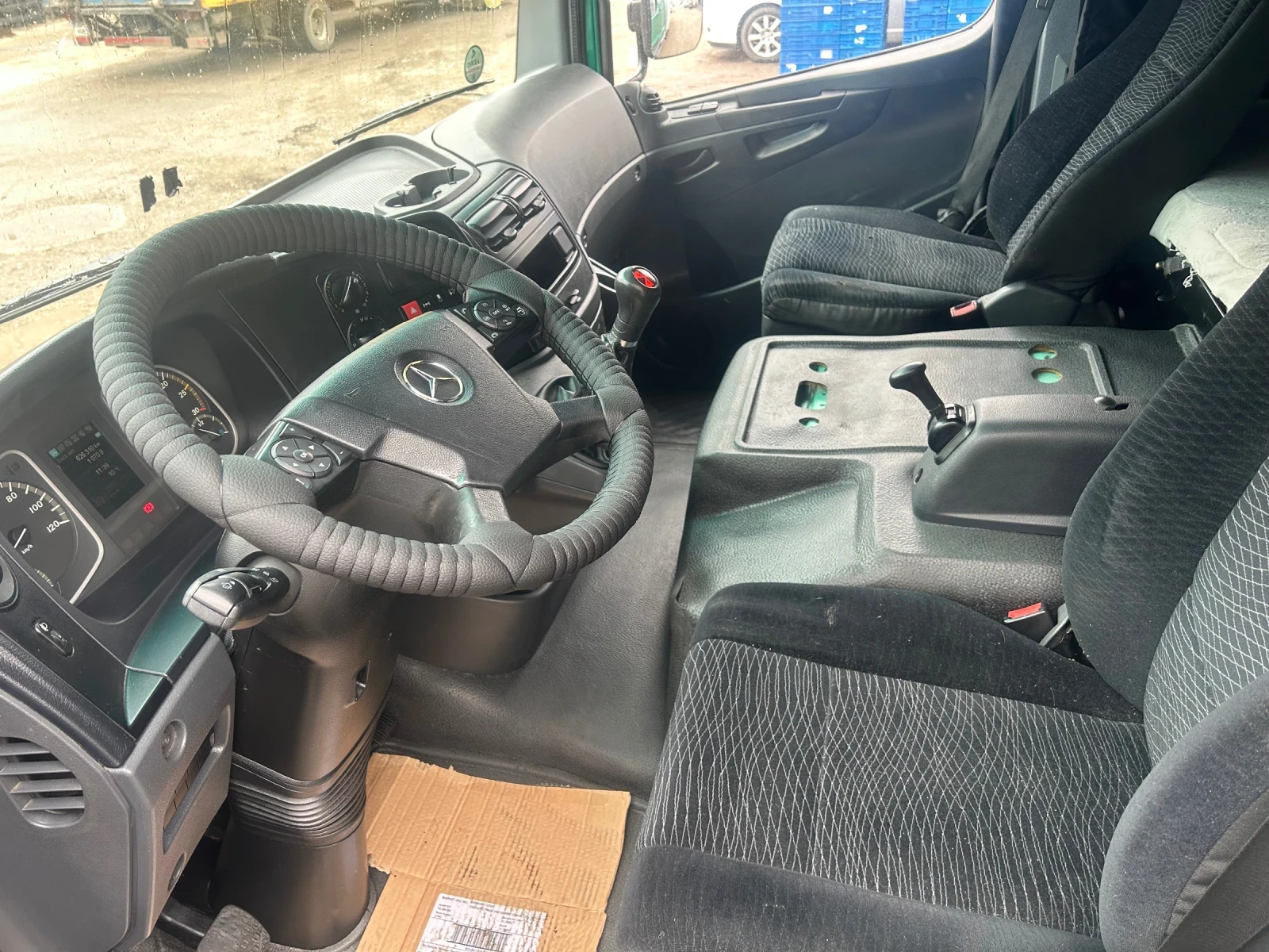 Mercedes-Benz Atego Atego 818 - изображение 10
