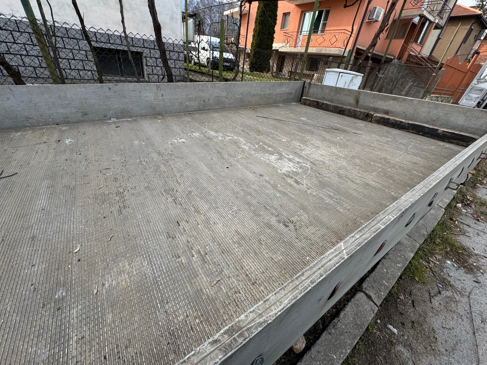 Mercedes-Benz 410 Бордови - изображение 5