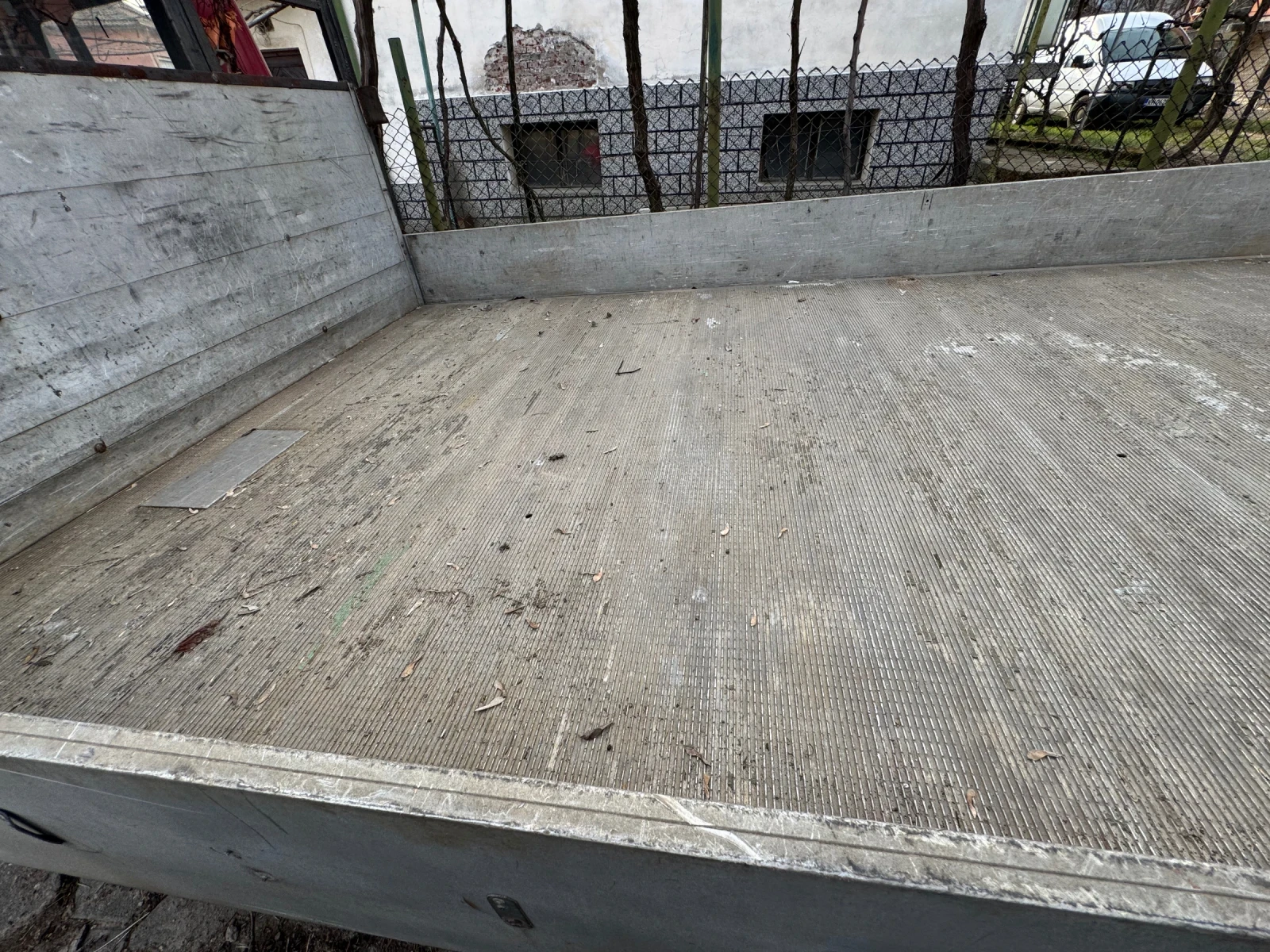 Mercedes-Benz 410 Бордови - изображение 4