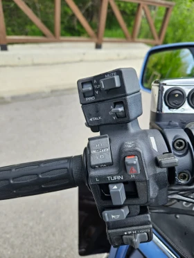 Honda Gold Wing 1.5 V6 | Mobile.bg    14