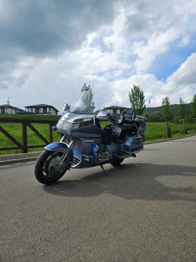 Honda Gold Wing 1.5 V6 | Mobile.bg    2