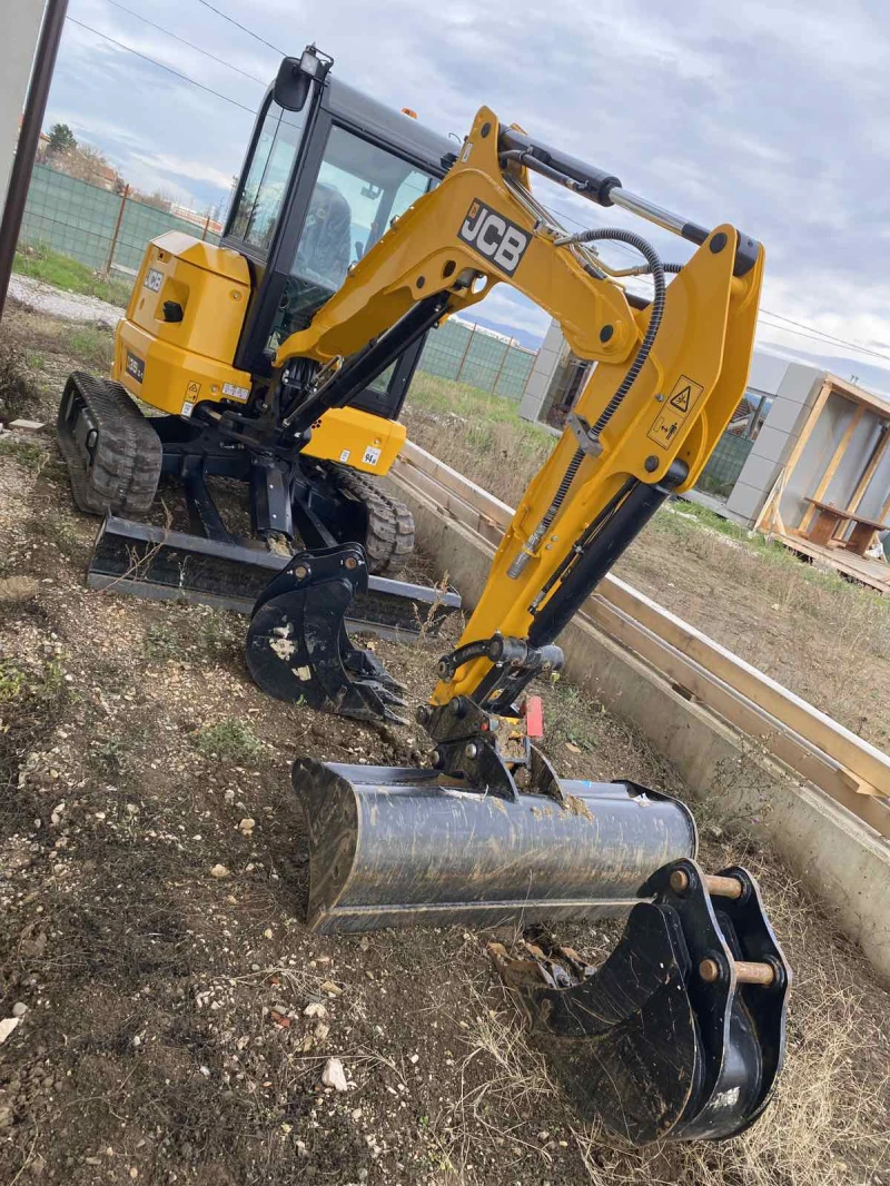 Багер JCB 35Z-1, снимка 2 - Индустриална техника - 52546016