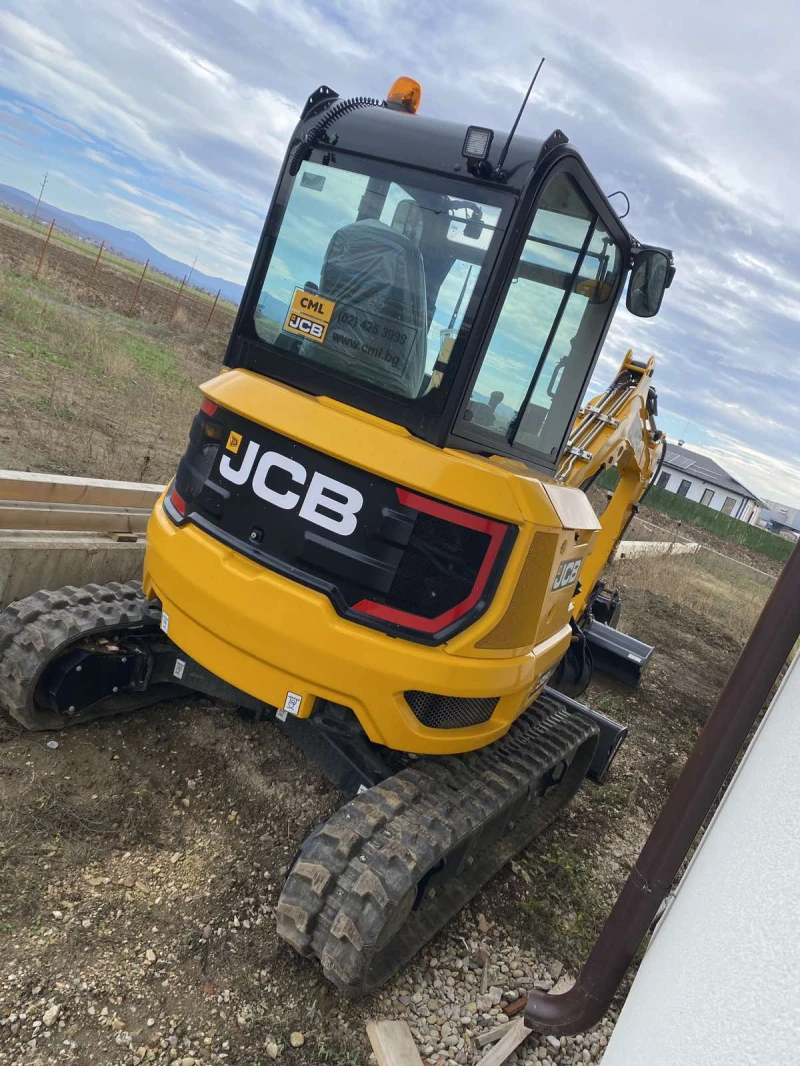 Багер JCB 35Z-1, снимка 3 - Индустриална техника - 52546016