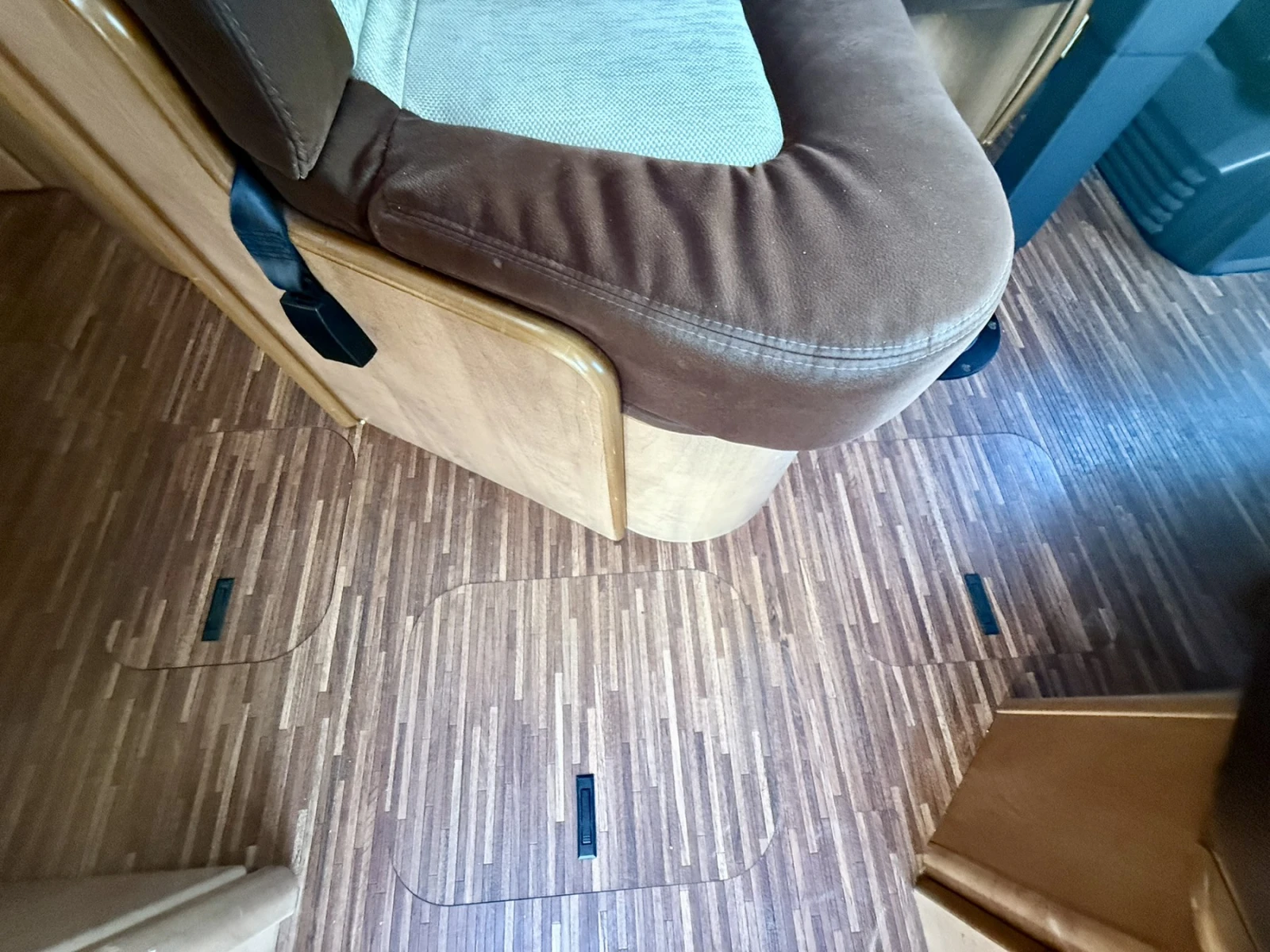 Кемпер Fiat  Carthago Chic C-Line, снимка 5 - Каравани и кемпери - 55705237