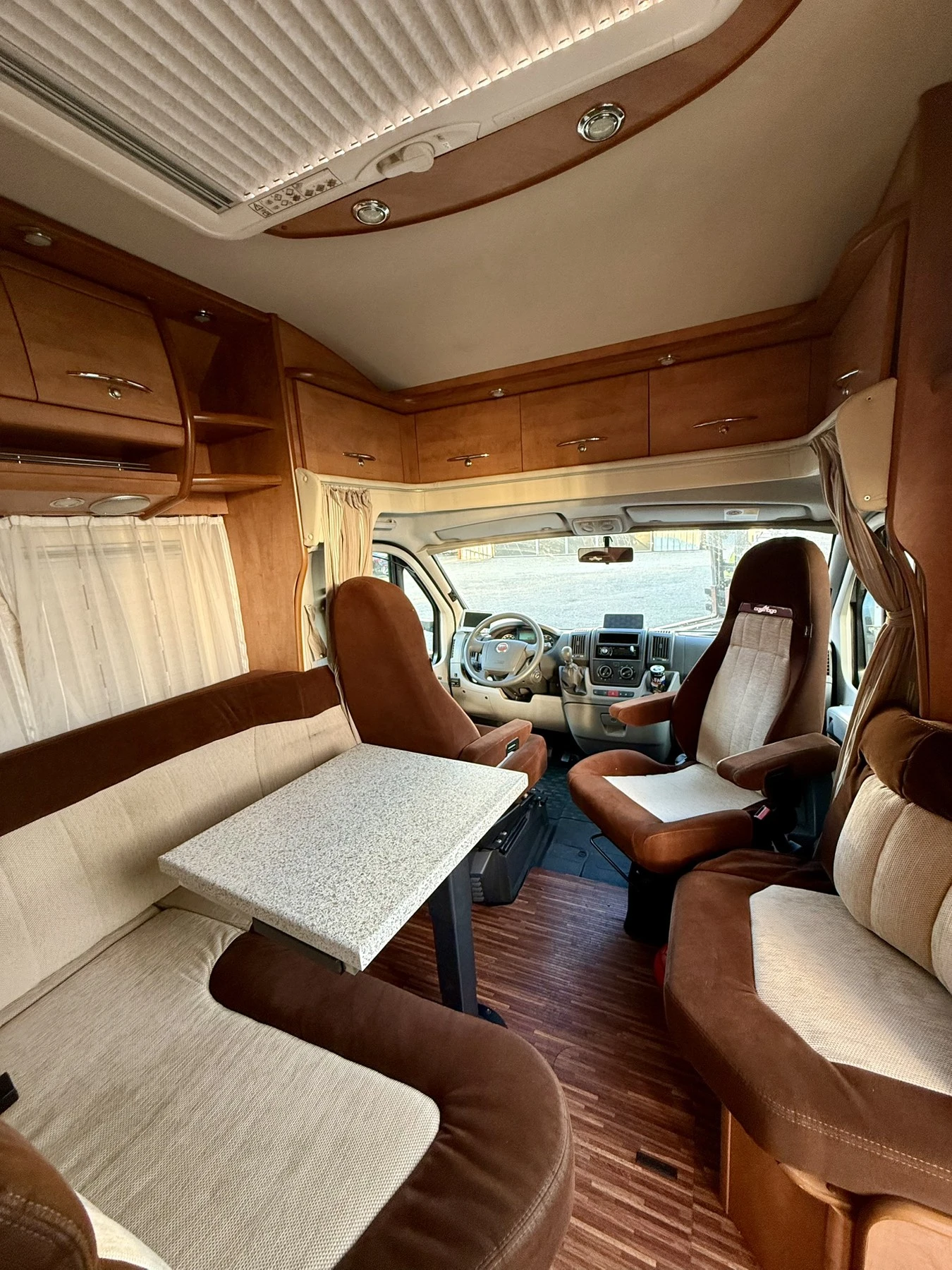 Кемпер Fiat  Carthago Chic C-Line, снимка 16 - Каравани и кемпери - 55705237