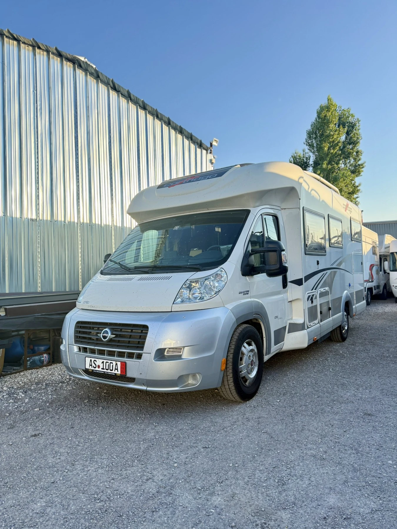 Кемпер Fiat  Carthago Chic C-Line, снимка 4 - Каравани и кемпери - 55705237