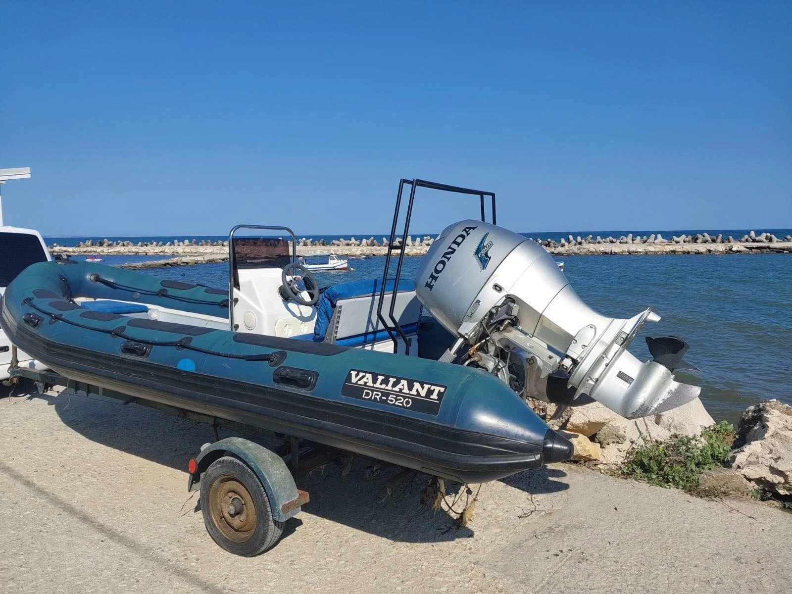 Надуваема лодка Valiant DR-520
