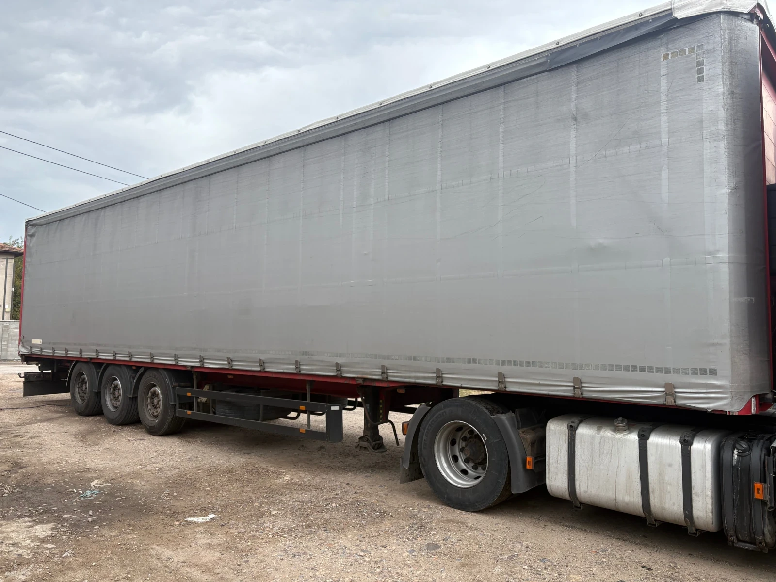 Полуремарке Schwarzmuller, снимка 2 - Ремаркета - 56234332