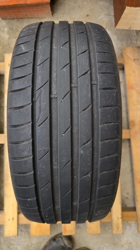 Гуми Летни 235/45R17, снимка 5