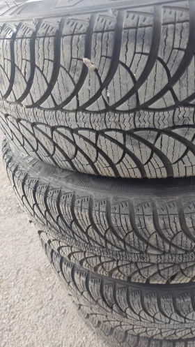 Гуми с джанти Fulda 185/60R15, снимка 4 - Гуми и джанти - 53178835