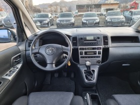 Toyota Corolla verso 2.0D4D , снимка 12