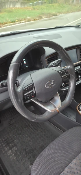 Hyundai Ioniq | Mobile.bg    7