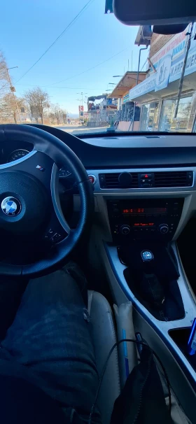 BMW 330 - 2500 € / 4889.57 лв. - 74521135 5