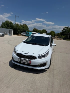 Kia Ceed 1.6 Diesel - 6150 € / 12028.35 лв. - 44887192 3