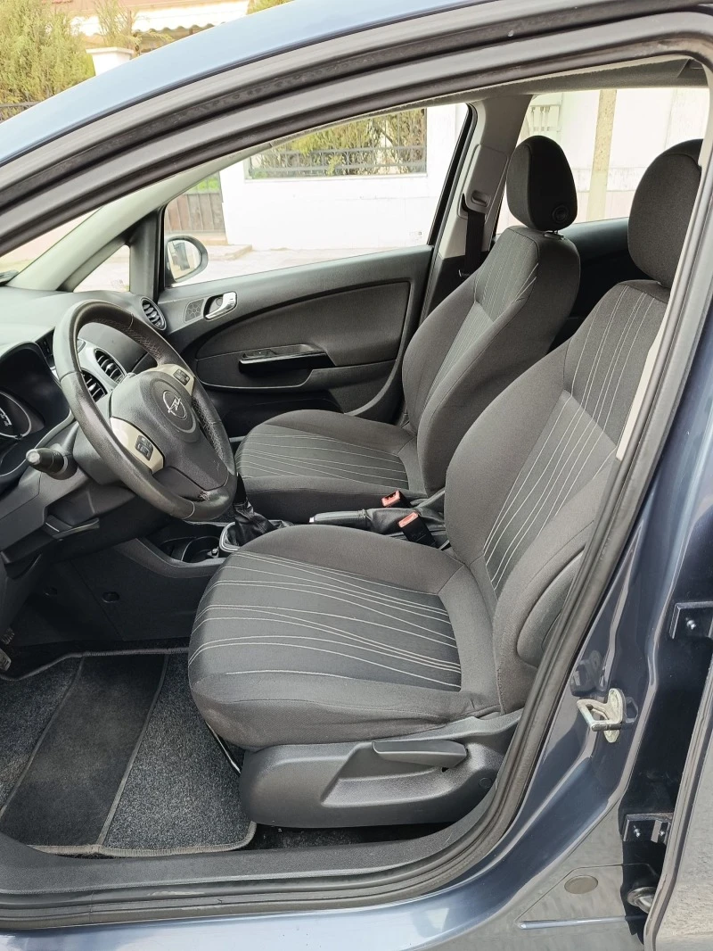 Opel Corsa 1.3CDTI EcoFlex, снимка 9 - Автомобили и джипове - 46892128