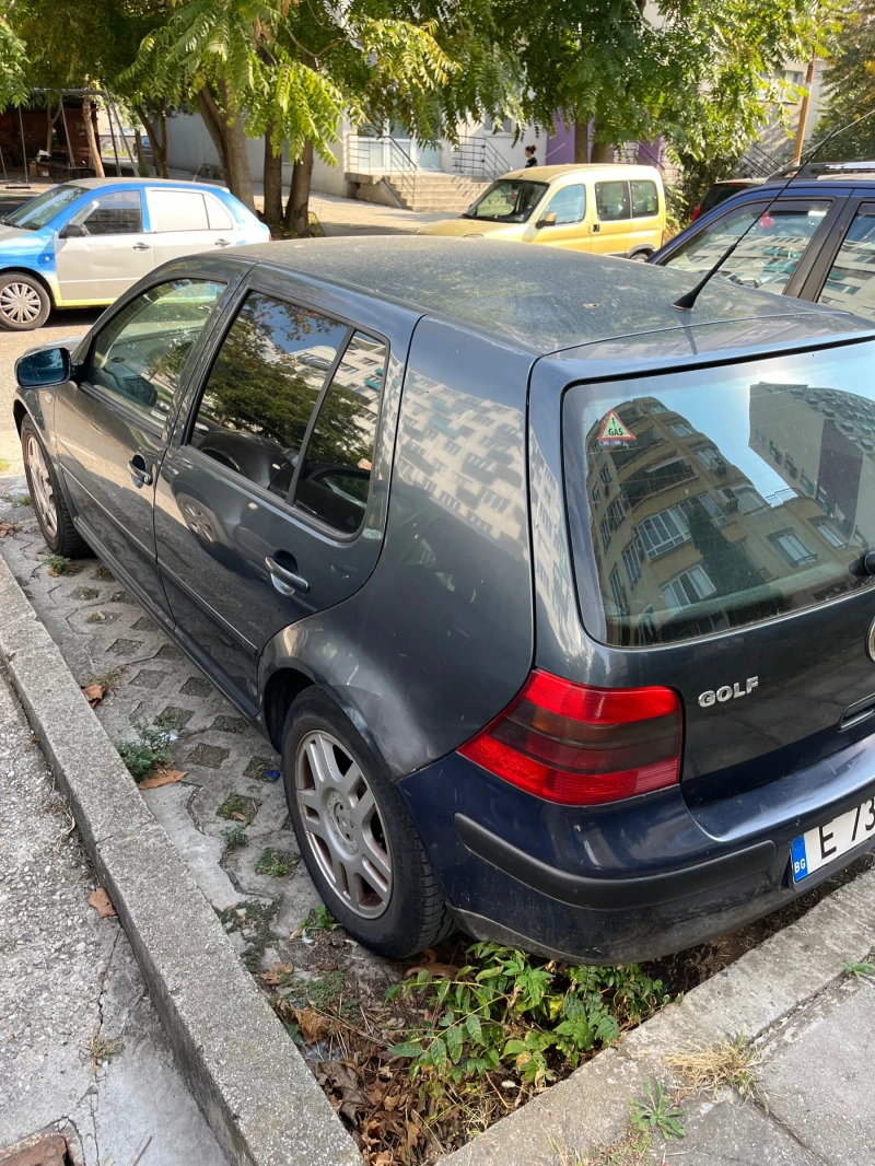 VW Golf, снимка 9 - Автомобили и джипове - 47400089