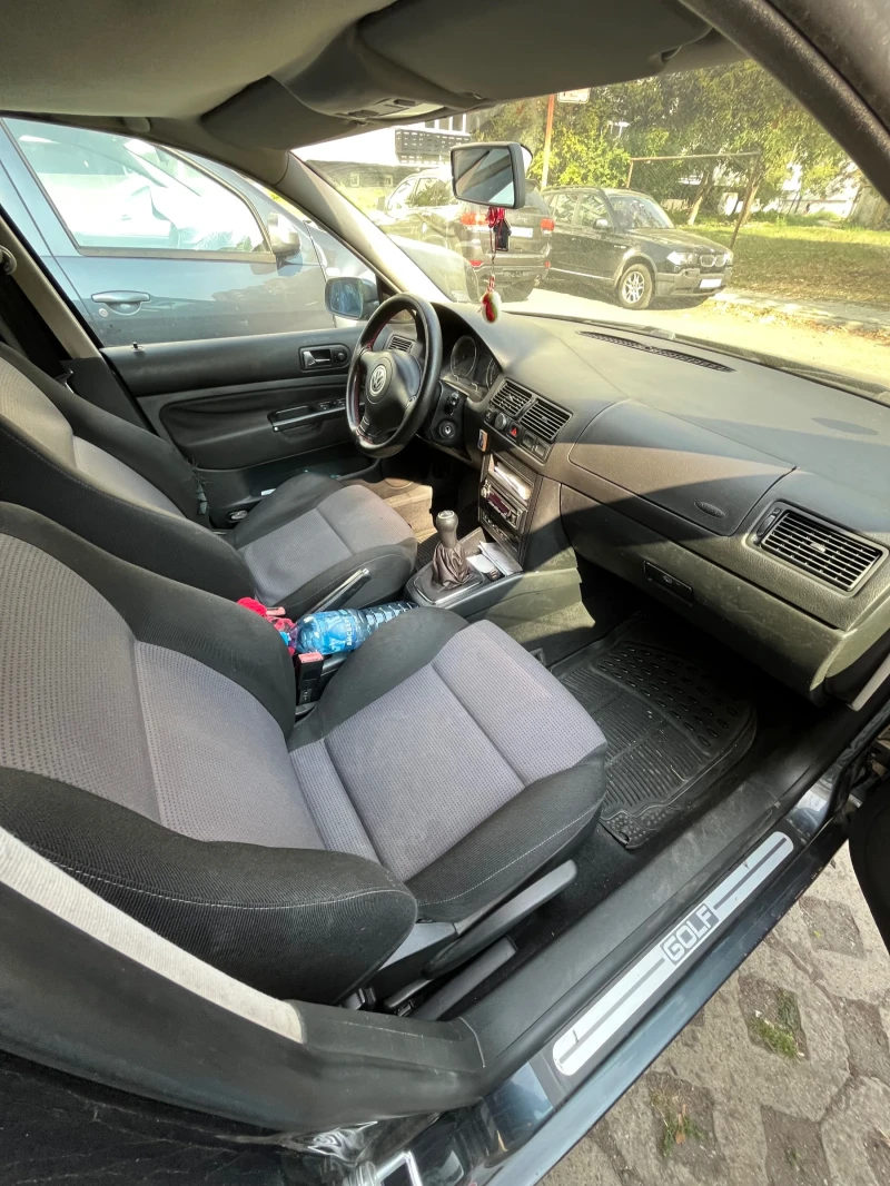 VW Golf, снимка 2 - Автомобили и джипове - 47400089