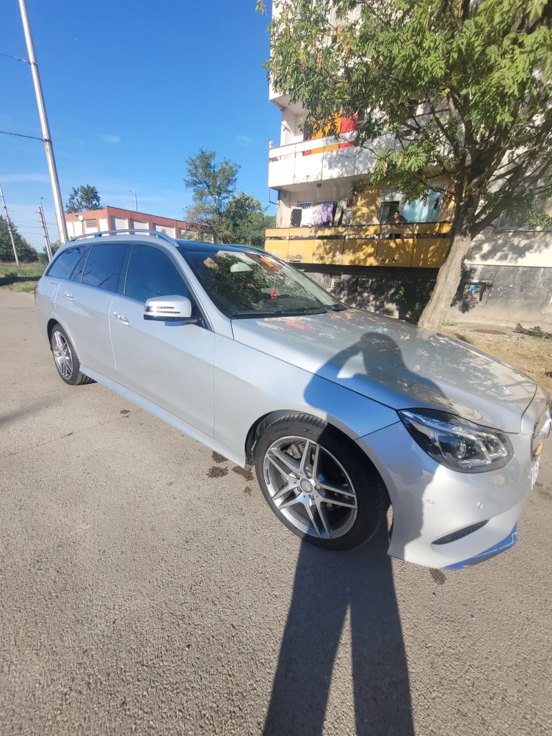 Mercedes-Benz E 350 Уникат много стегнат, снимка 7 - Автомобили и джипове - 47440019