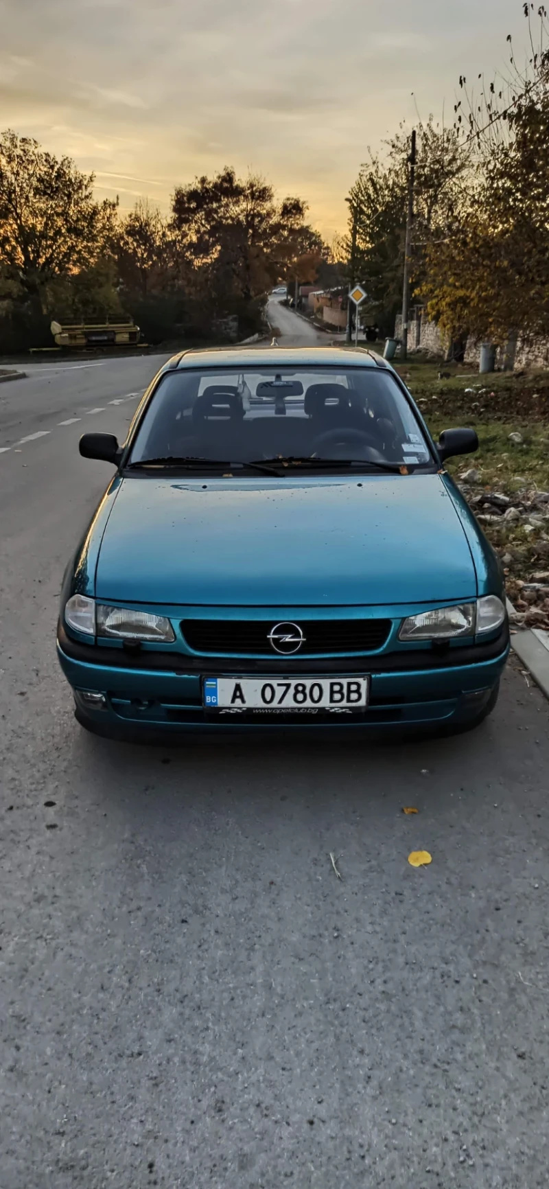 Opel Astra F, снимка 3 - Автомобили и джипове - 47916076