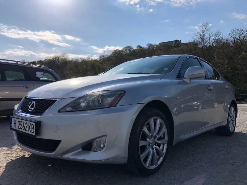 Lexus IS 220d 2.2d, снимка 1 - Автомобили и джипове - 48201251