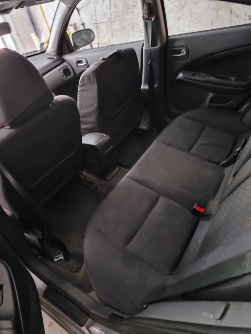 Nissan Almera, снимка 6 - Автомобили и джипове - 52448868