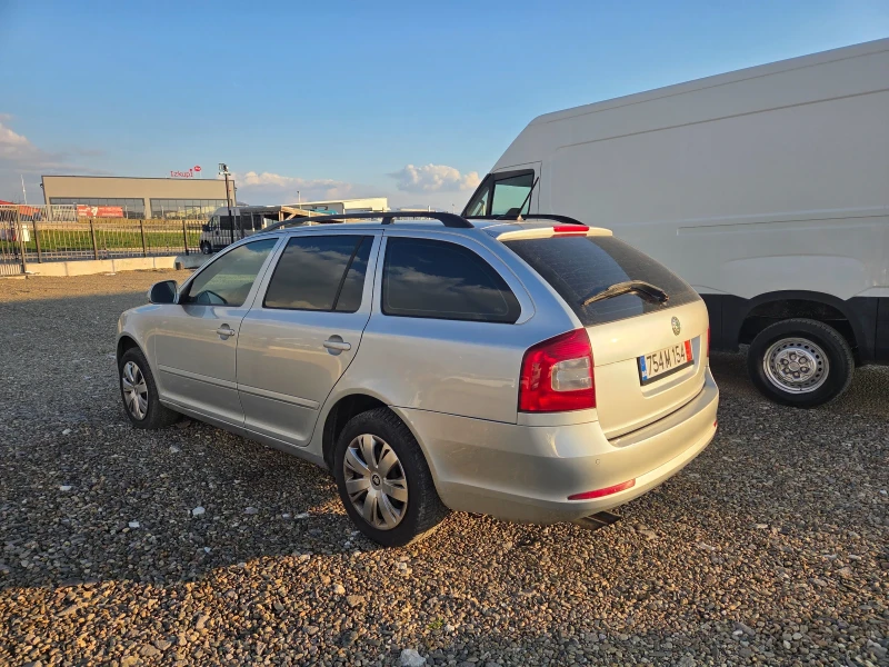Skoda Octavia 1.6 tdi 4x4 105 k.c, снимка 5 - Автомобили и джипове - 52774424