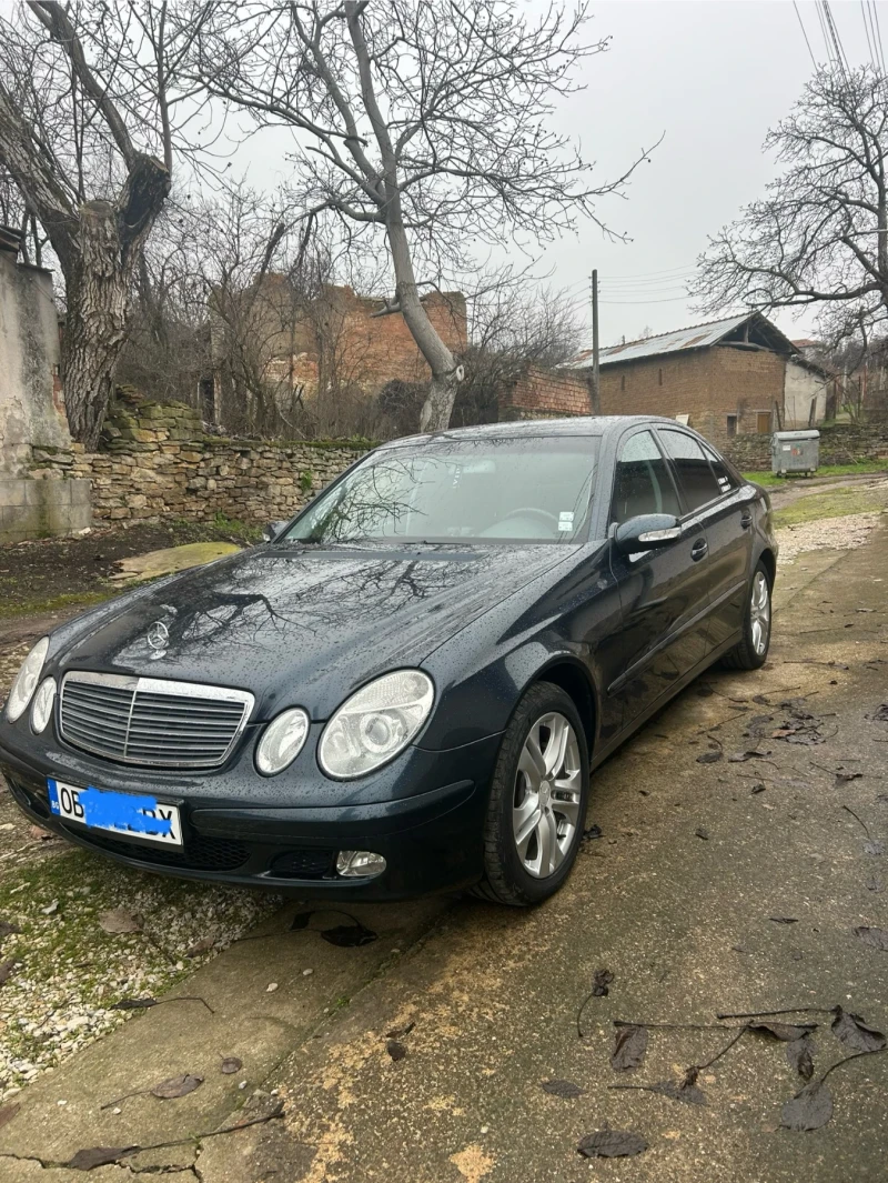 Mercedes-Benz E 220