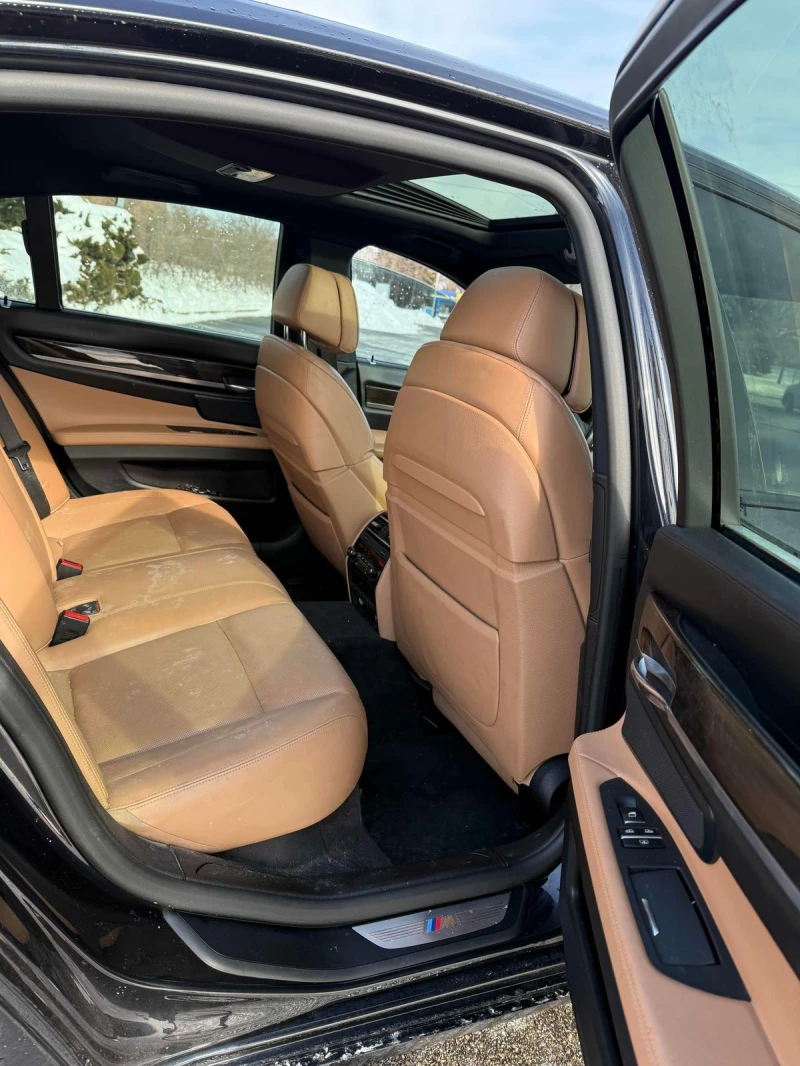 BMW 750 С РЕГИСТРАЦИЯ & АВТО КРЕДИТ, снимка 12 - Автомобили и джипове - 53289481