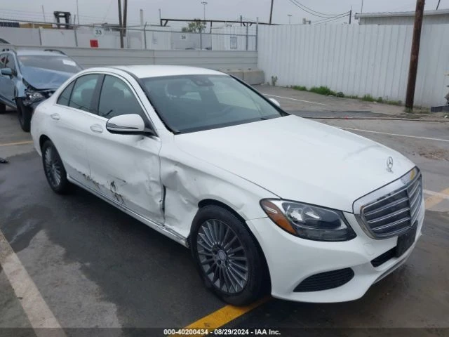 Mercedes-Benz C 300 LUXURY/SPORT, снимка 2 - Автомобили и джипове - 47400779